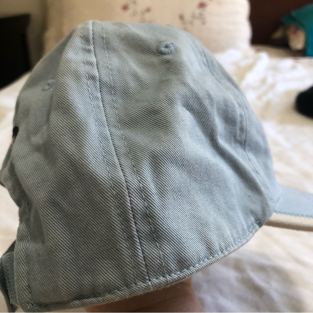 🔴Gap sky blue and white and dark blue logo boys hat size small - Picture 10 of 10